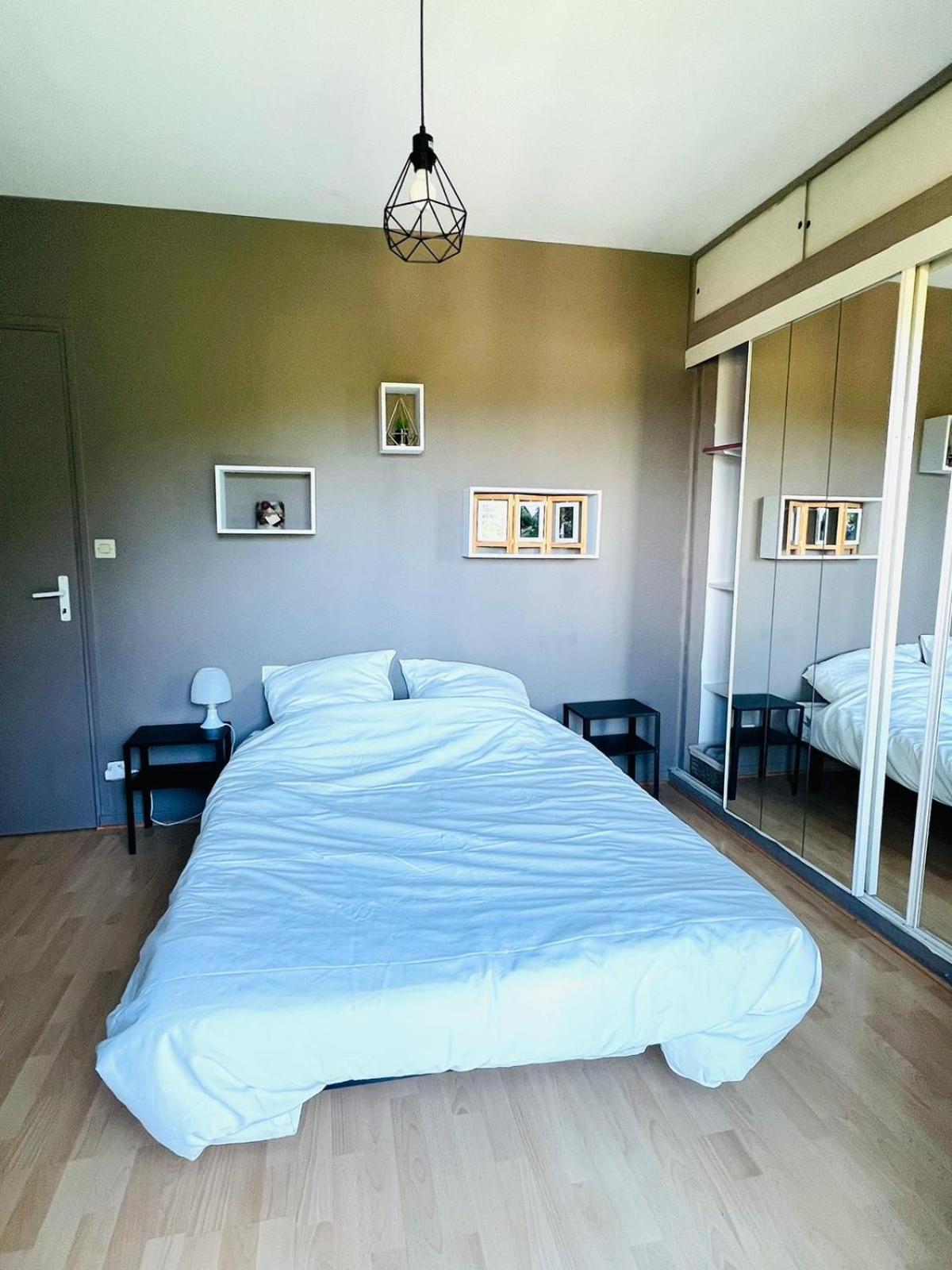 Montréal La Cluse Maison Entre Lacs Et Forets מראה חיצוני תמונה